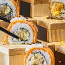 7 Tempat Makan Halal di PIK, Ada Nasi Uduk hingga Sushi!