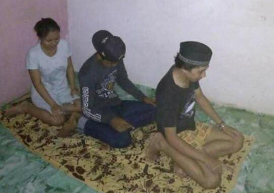 Shalat Kembali Dijadikan Bahan Candaan, Netizen Ramai-Ramai Mengecam