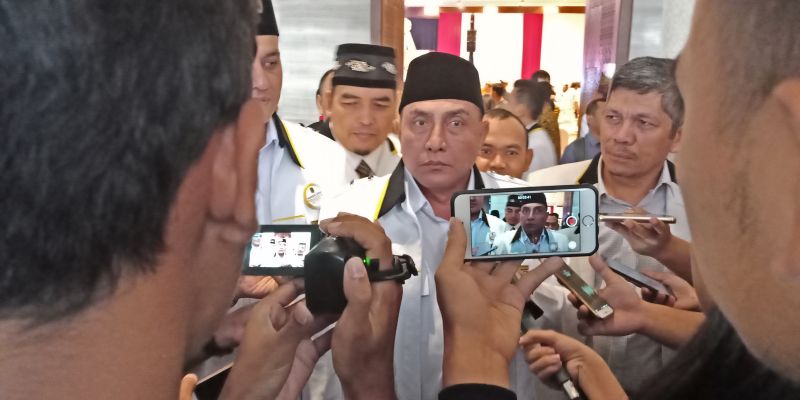 Viral Video Edy Rahmayadi Bagikan Uang, PKS: Kami Husnuzhan Itu Acara Natal