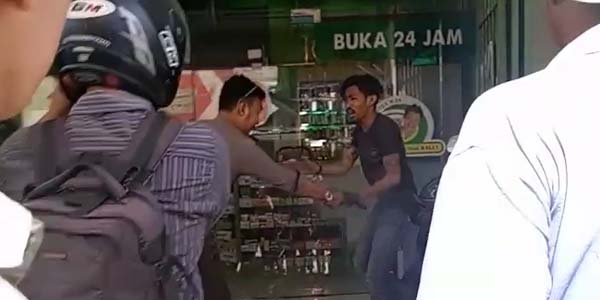 Cerita di Balik Video Viral Polisi Tembak Pemuda yang Sudah Minta Ampun