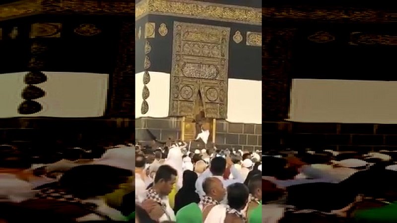 Viral Video Pria Telanjang Nekat Buka Pintu Kabah