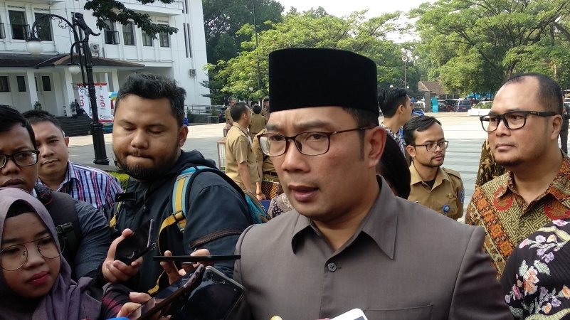 Viral Video Bendera Tauhid Diduga Milik HTI Dibakar, Ridwan Kamil Bereaksi