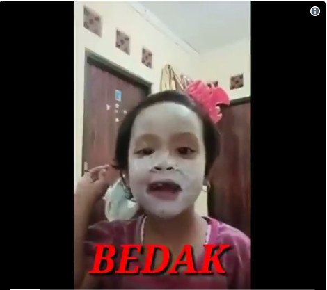 Video Viral Bocah Review Bedak Pemutih dan Anti Jerawat, Jangan Kaget Dengar Umurnya!