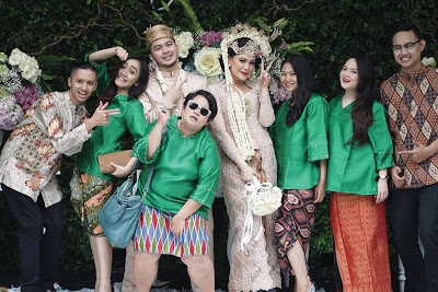 Pagar Makan Teman! Kondangan Bareng Pacar, Artis Cantik Ini Ternyata Selingkuhan Pengantin Pria!