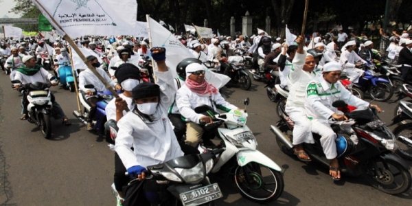 Heboh 'Stop Ijin FPI', Kini Muncul Petisi Tandingan 'Dukung FPI Terus Eksis'