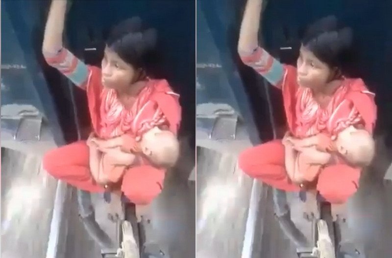 Viral Emak-Emak Gendong Bayi di Antara Gerbong Kereta Melaju