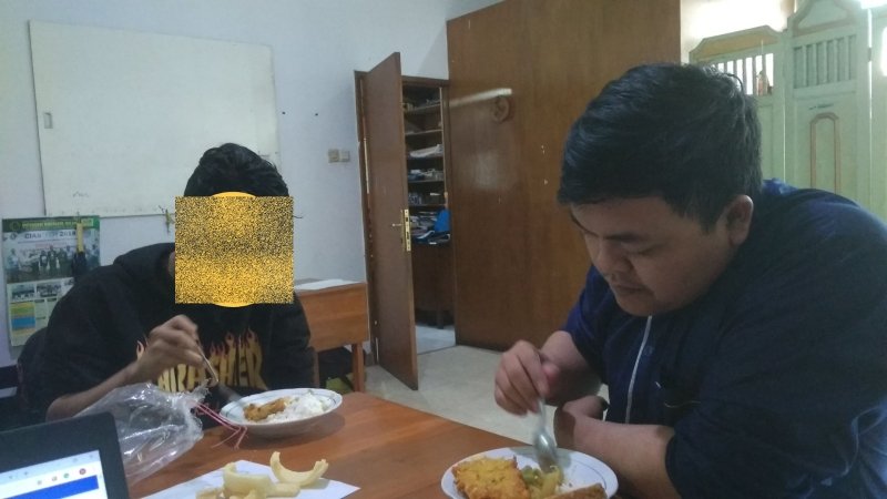 Viral Siswa SMK di Malang Telantar Akibat Orangtua Terlilit Utang, Begini Kisahnya