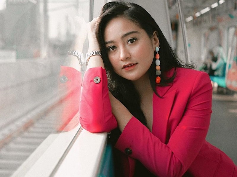 5 Gaya Super Cantik Salshabilla Adriani, Bikin Netizen Iri Lihat Tubuh Langsingnya!