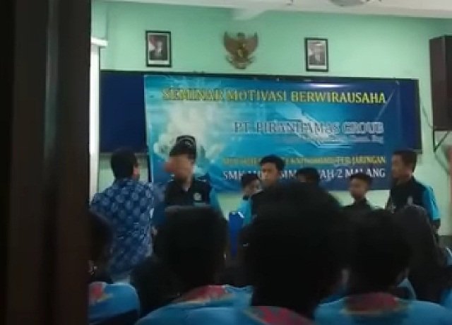 Viral Motivator Diduga Emosi Tampar Siswa SMK di Malang