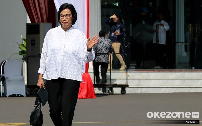 Viral Sri Mulyani Tolak Dibawain Tas, Netizen: Tengsin Pak