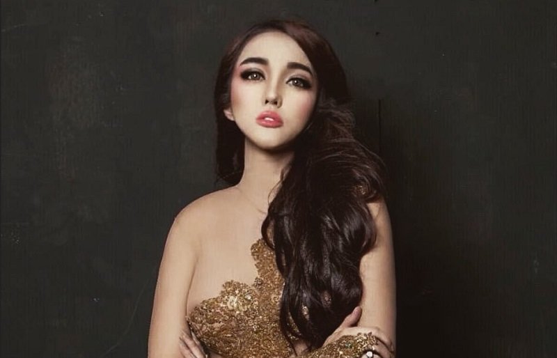 Unggah Foto Seksi, Lucinta Luna Malah Dicibir Netizen