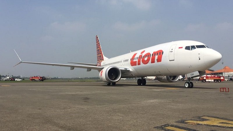 Viral Pramugara Layani Nenek Berusia 117 Tahun, Lion Air Angkat Bicara