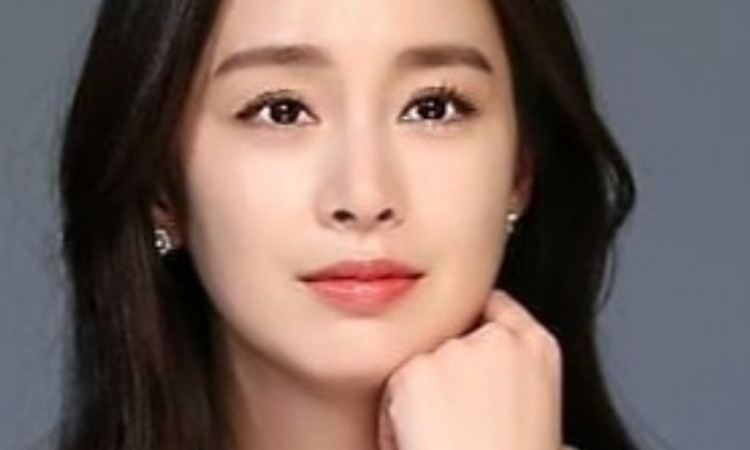 Pesona Kim Tae Hee dii Presscon Drama Jadi Sorotan, Netizen: Masih Cantik Setelah Bertahun-tahun