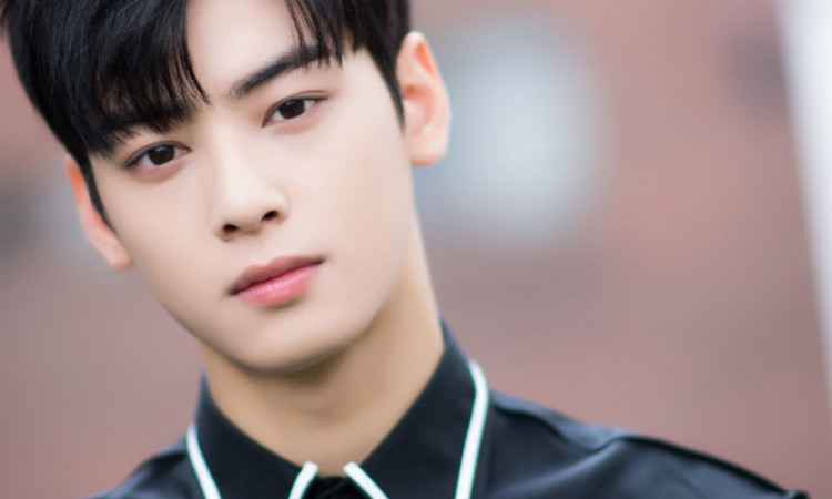 Cha Eunwoo ASTRO Jadi Model Iklan Pembalut Wanita, Netizen Korea Kompak Protes!