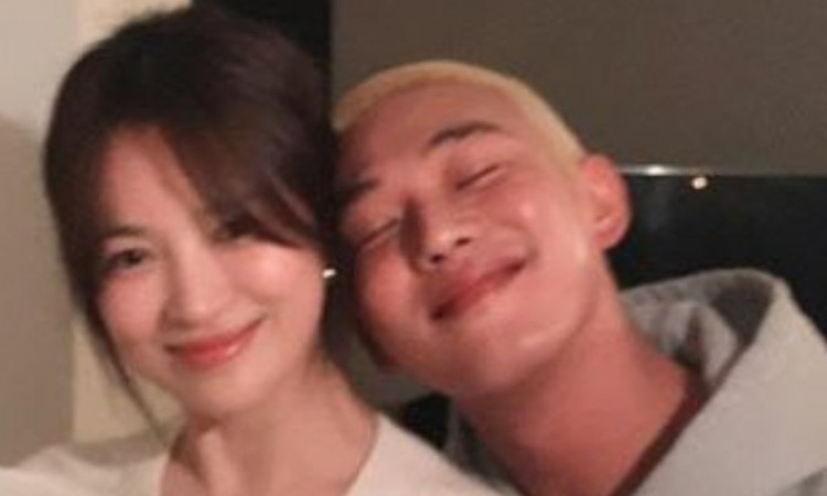 Rela Datang ke Bioskop, Hubungan Dekat Song Hye Kyo & Yoo Ah In Jadi Sorotan Netizen!