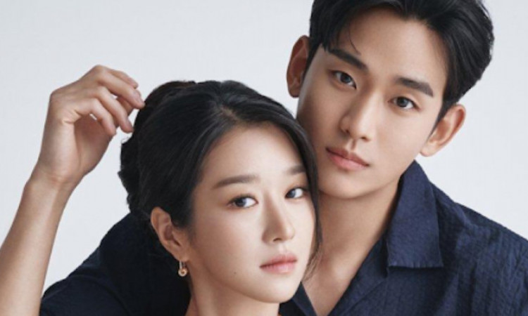 Bukti Kemiripan Wajah Kim Soo Hyun & Seo Ye Ji Bikin Netizen Terkejut, Jodoh?