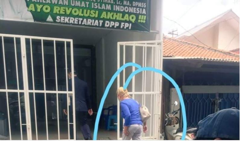 Heboh Foto Bule Masuki Kantor DPP FPI, Azis Yanuar: Itu Diplomat Jerman