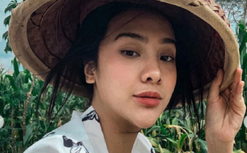 Anya Geraldine Jadi Petani, Netizen: Cangkul Aku Kak!