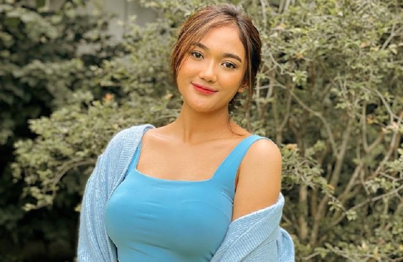 Manisnya Marion Jola Pakai Tanktop Biru, Netizen: Fix Mantan Nyesel