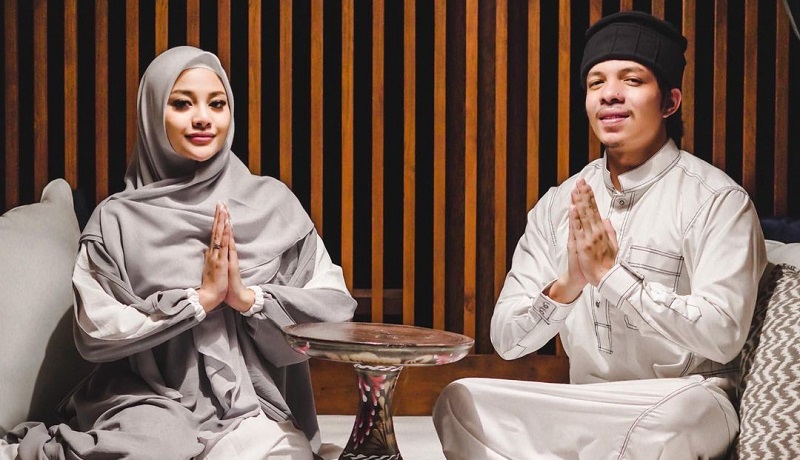 Cantiknya Aurel Berhijab Jalani Puasa Pertama sebagai Istri Atta, Netizen: Semoga Istiqomah