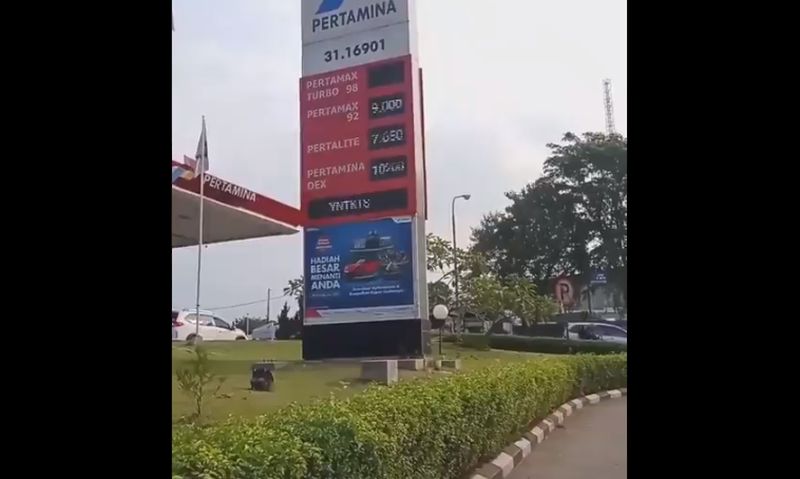 Viral! SPBU Pertamina di Cibinong Diretas "YNTKTS"