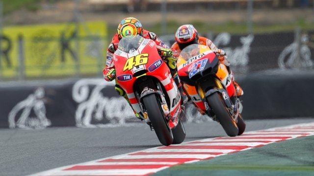 Komentar Valentino Rossi soal Rival-rivalnya: Colin Edwards Lucu, Casey Stoner Sulit Dikalahkan