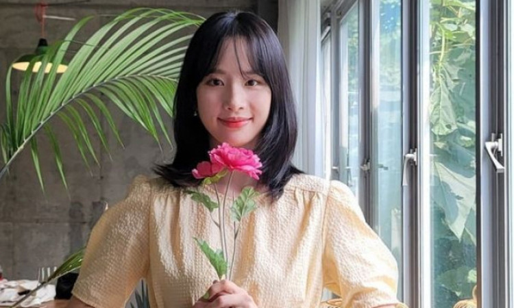 Seola WJSN Unggah Foto Pintu Toilet, Tulisan Peringatan Bikin Netizen Indonesia Terpingkal